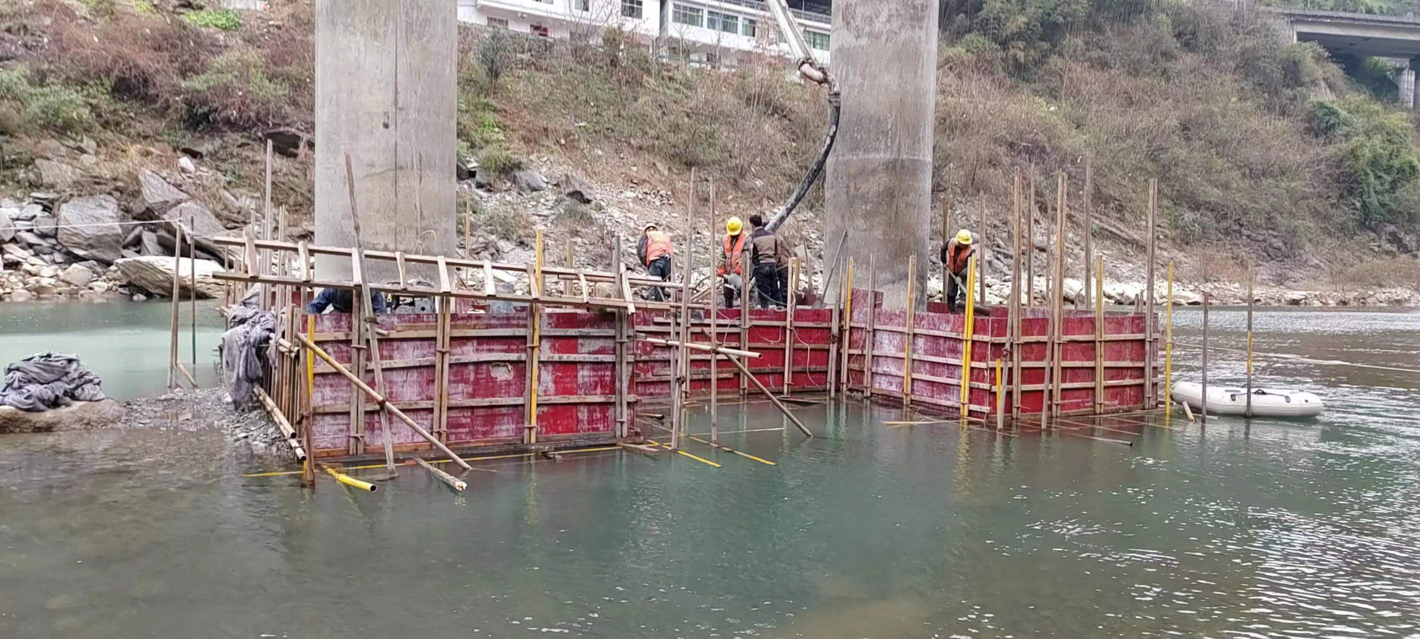 磐石水利工程施工中堤坝渗漏原因以及防渗加固技术
